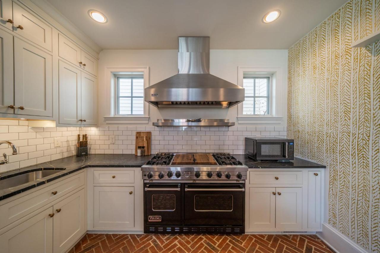 The Walton House - Historic 3Bd 2 5Ba With Parking Villa Kennett Square Exteriör bild